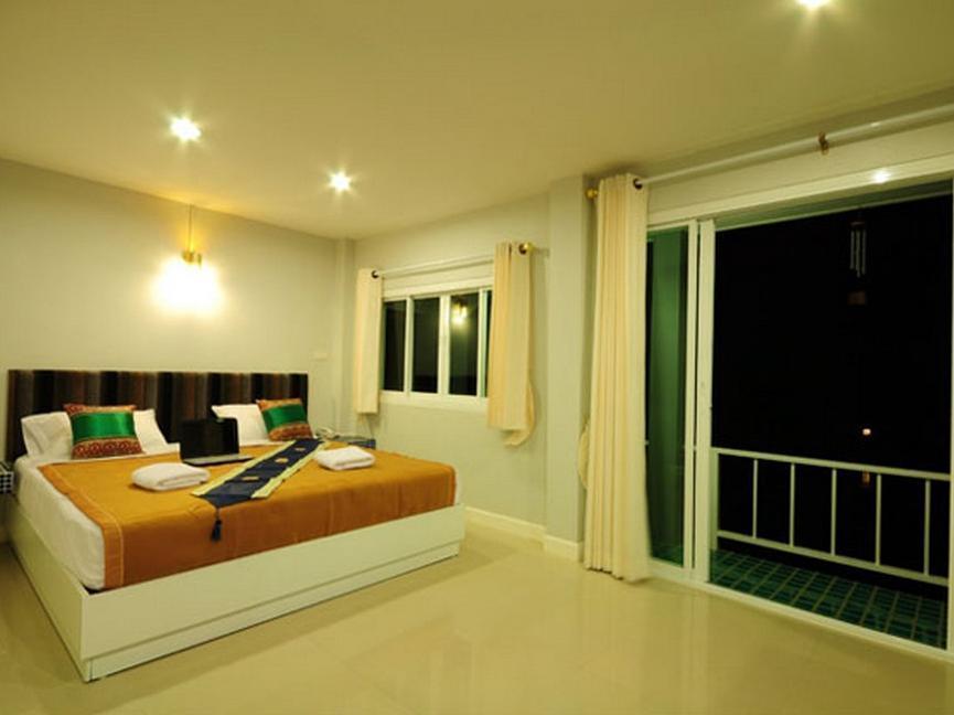 Baan Chay Namm Resort Banguecoque Exterior foto